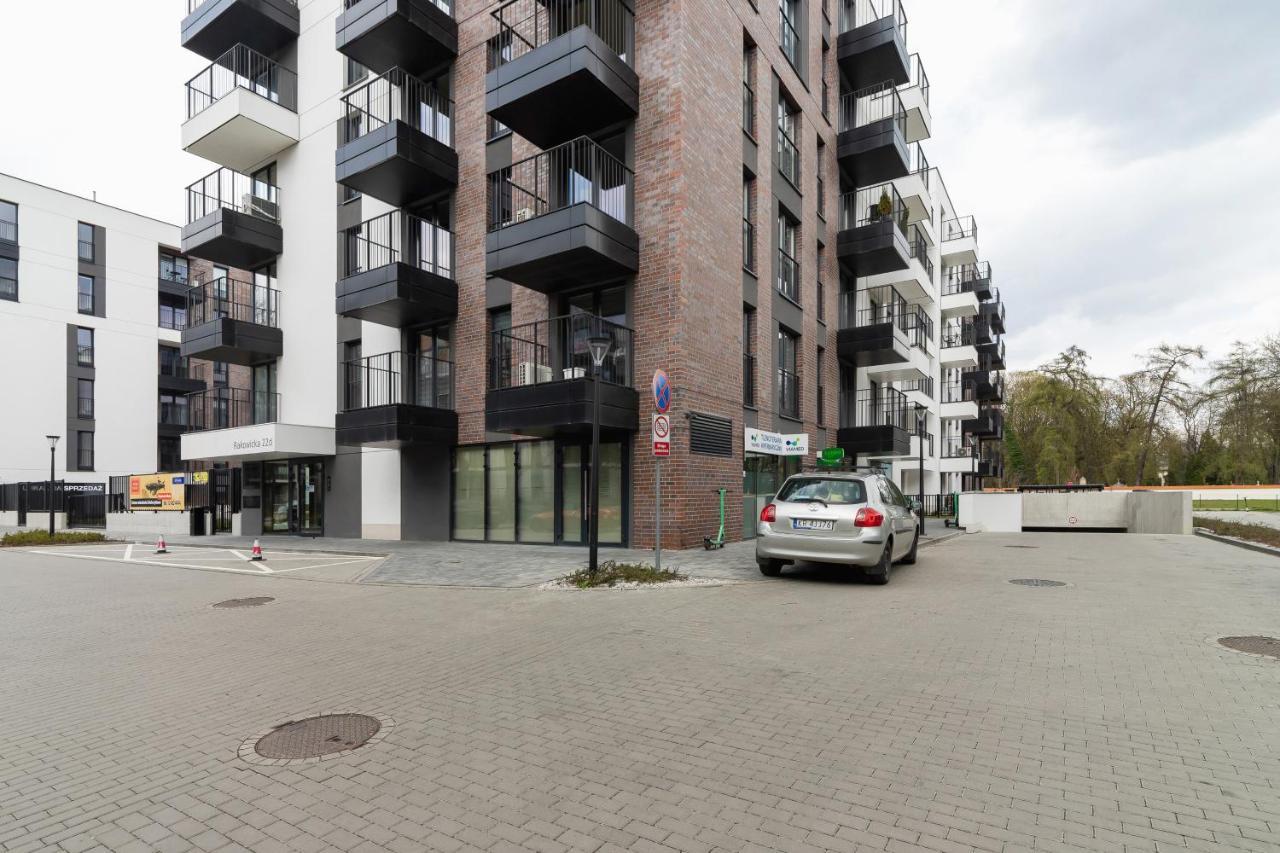 Movie Jacuzzi Apartment At The Main Station By Noclegi Renters Cracovie Extérieur photo